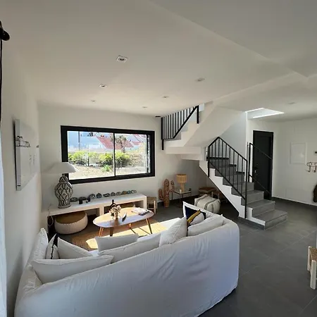 Casa Isabelle Caials كاذاكيس
