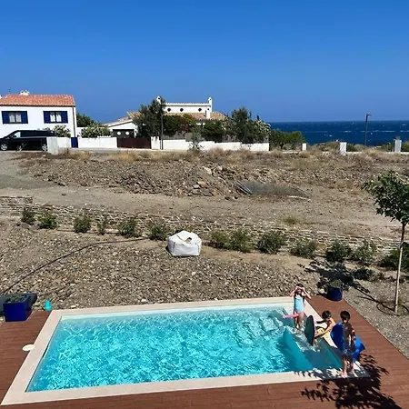 Casa Isabelle Caials بيت للعطل كاذاكيس