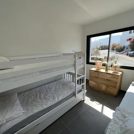 Casa Isabelle Caials *