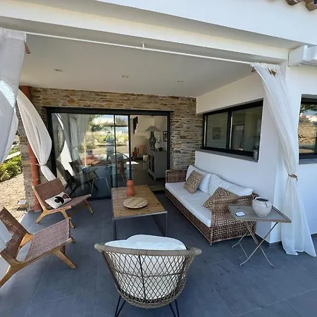 Casa Isabelle Caials 度假居